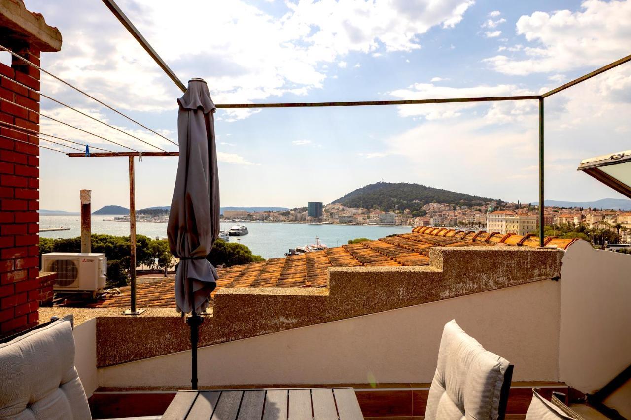 Luxury Apartment Olavia Rooftop Terrace & Seaview Сплит Экстерьер фото