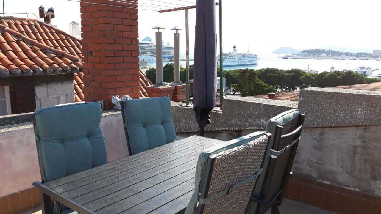 Luxury Apartment Olavia Rooftop Terrace & Seaview Сплит Экстерьер фото
